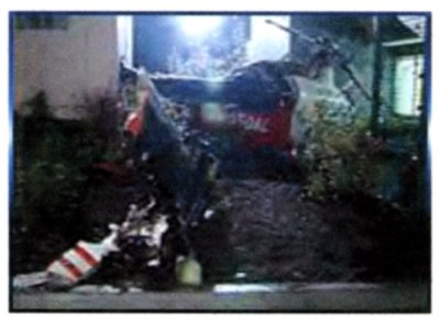 KOMO News photo of helicopter wreckage