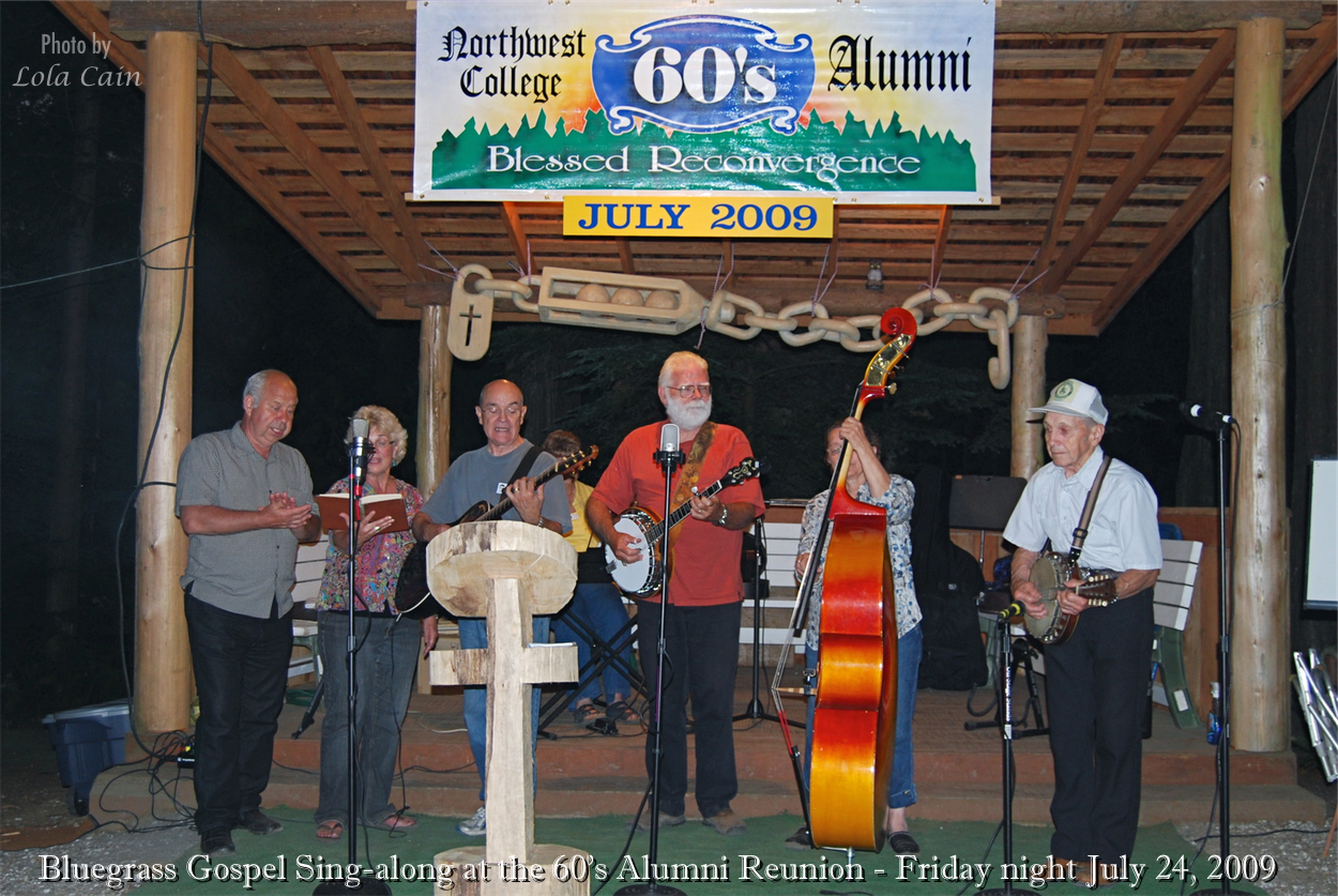 Pictures of the bluegrass band on friday night