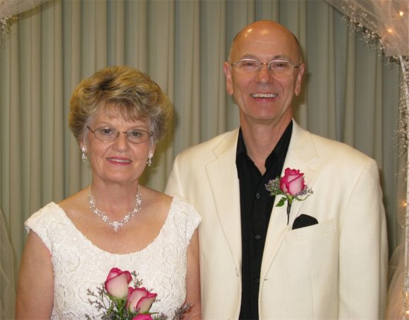 Dan & Anita Secrist wedding picture
